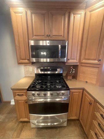 1939 N 25 North Highway, Logansport, IN 46947