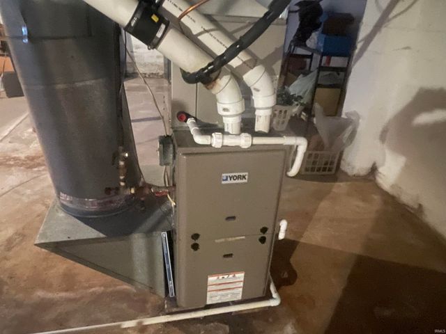 1939 N 25 North Highway, Logansport, IN 46947