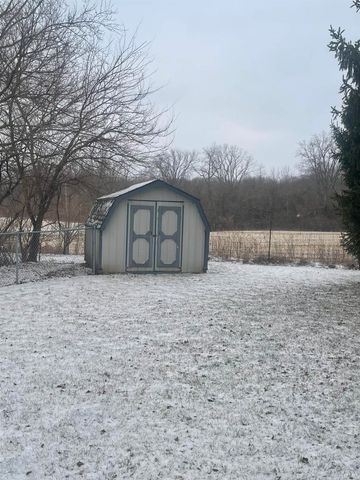 1939 N 25 North Highway, Logansport, IN 46947