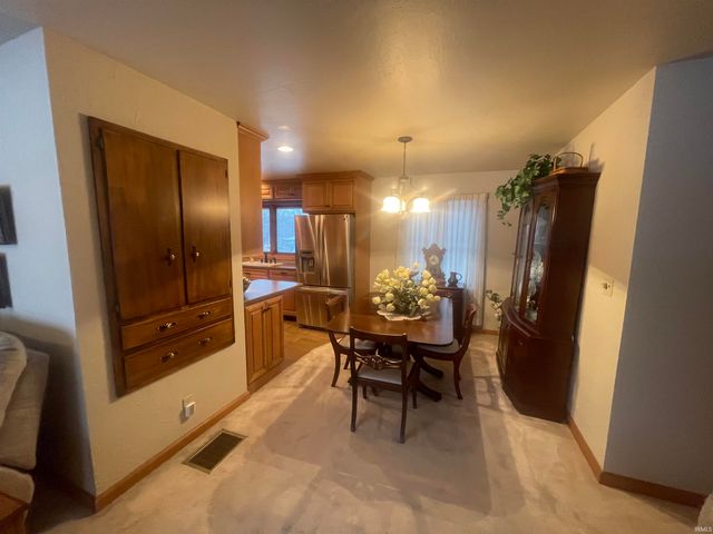 1939 N 25 North Highway, Logansport, IN 46947