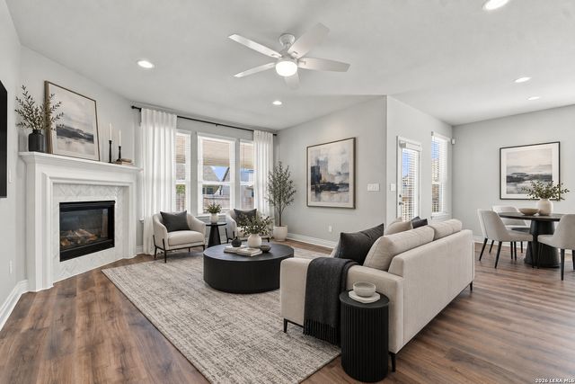 2190 KISKADEE DR, New Braunfels, TX 78132