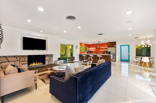 783 E Mesquite Avenue, Palm Springs, CA 92264