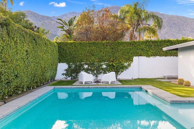 783 E Mesquite Avenue, Palm Springs, CA 92264