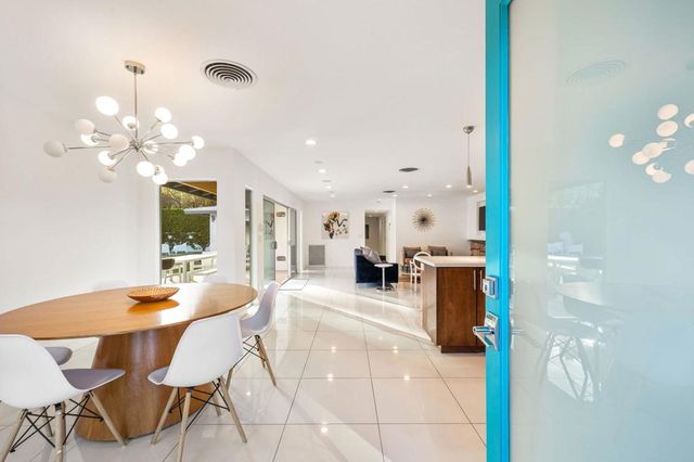 783 E Mesquite Avenue, Palm Springs, CA 92264