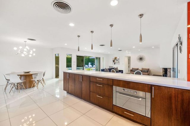 783 E Mesquite Avenue, Palm Springs, CA 92264