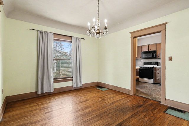 100 Westwood Street, Hillsdale City, MI 49242