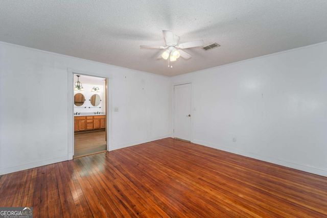 701 Van Streat, Nicholls, GA 31554