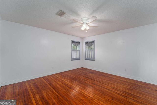 701 Van Streat, Nicholls, GA 31554