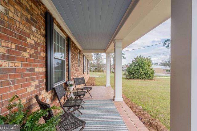 701 Van Streat, Nicholls, GA 31554