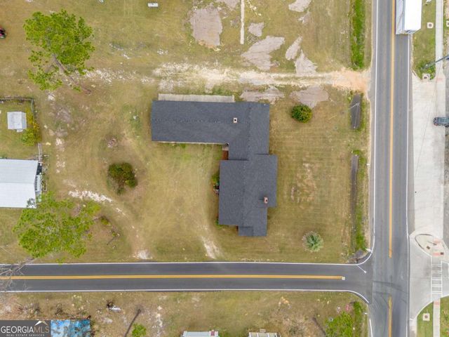 701 Van Streat, Nicholls, GA 31554