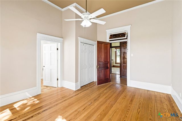 105 Davis Drive, Thorndale, TX 76577