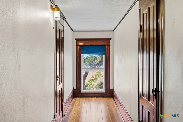 105 Davis Drive, Thorndale, TX 76577