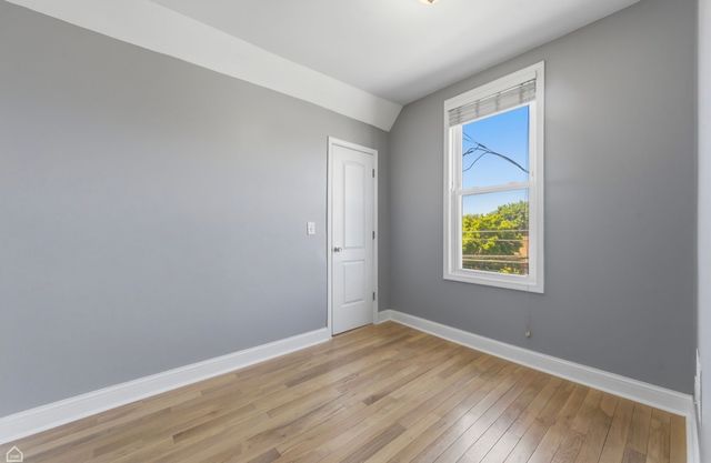 3726 W Mclean Avenue, Chicago, IL 60647