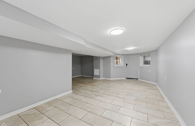 3726 W Mclean Avenue, Chicago, IL 60647