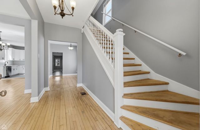 3726 W Mclean Avenue, Chicago, IL 60647