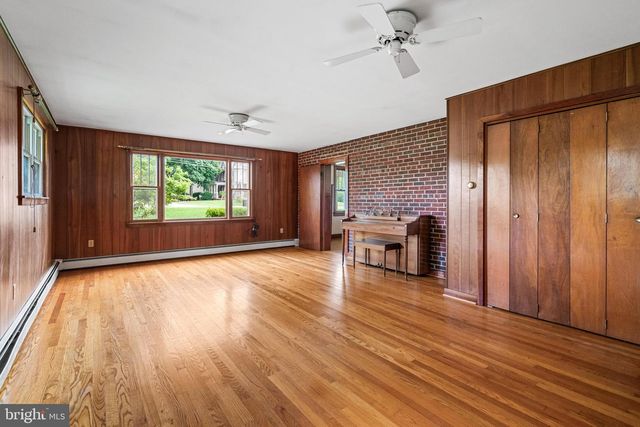 718 E MAIN ST, Middletown, MD 21769