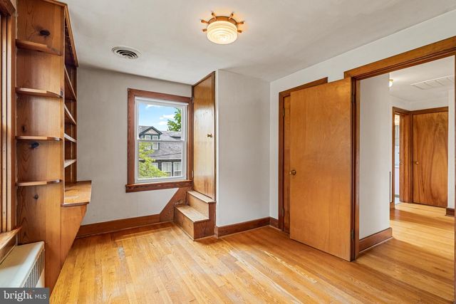 718 E MAIN ST, Middletown, MD 21769