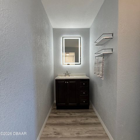 925 N Halifax Ave Apt 307, Daytona Beach, FL 32118