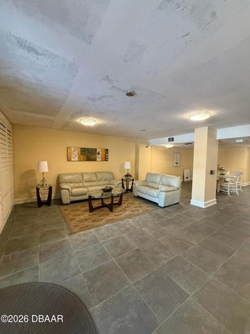 925 N Halifax Ave Apt 307, Daytona Beach, FL 32118