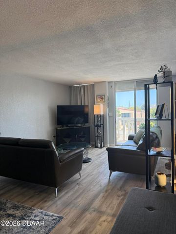 925 N Halifax Ave Apt 307, Daytona Beach, FL 32118