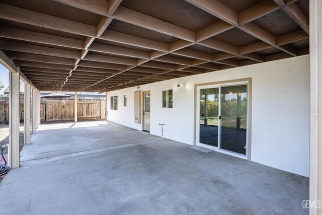 10800 Meacham Road, Bakersfield, CA 93312