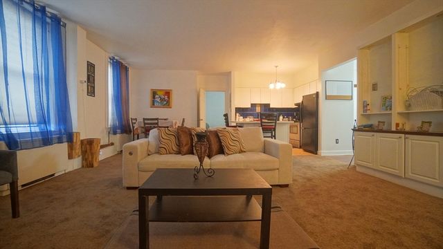 140 Chestnut St 314, Springfield, MA 01103