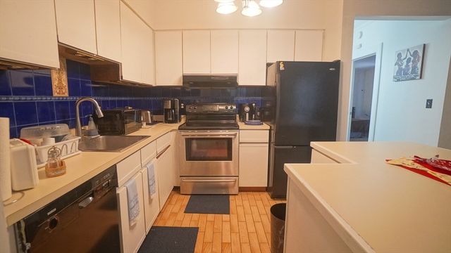 140 Chestnut St 314, Springfield, MA 01103