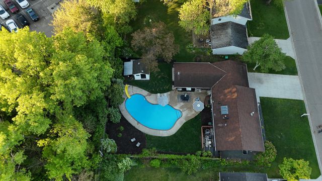 617 Mccallum Drive, New Brighton, MN 55112