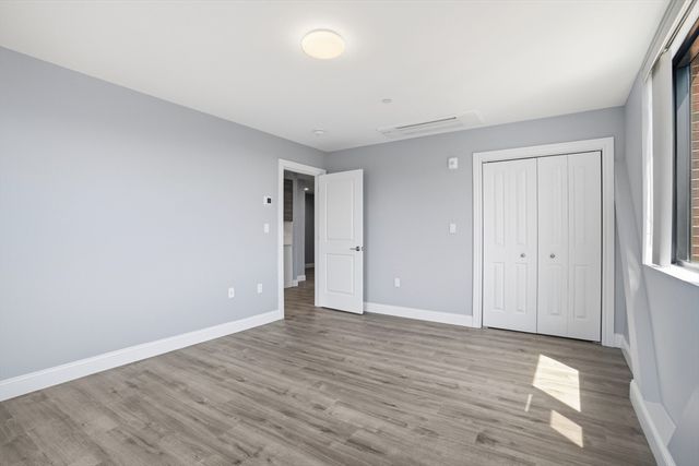 632 Centre St 306, Boston, MA 02139