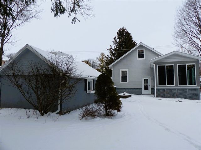 233 West Gibson Street, Canandaigua City, NY 14424