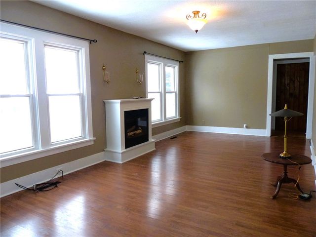 233 West Gibson Street, Canandaigua City, NY 14424