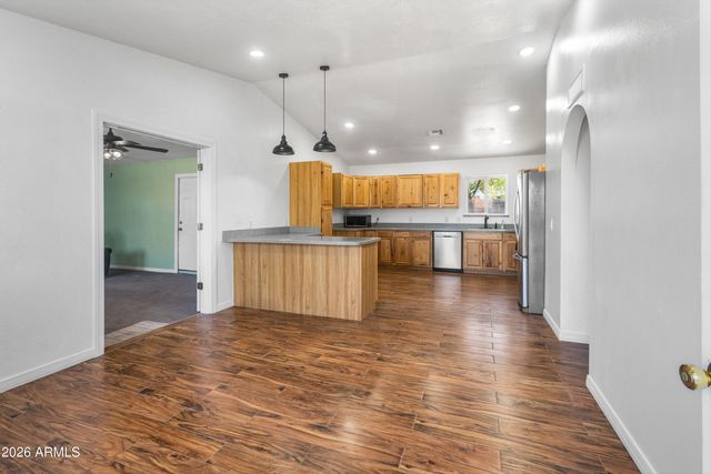 639 N 93RD Street, Mesa, AZ 85207