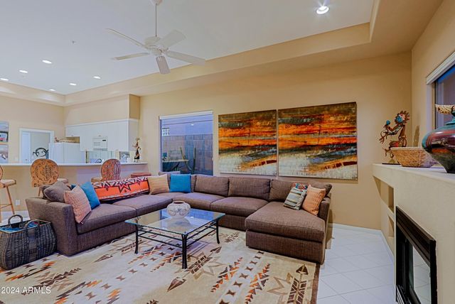 6135 E EVENING GLOW Drive, Scottsdale, AZ 85266