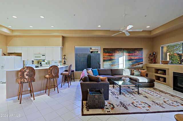 6135 E EVENING GLOW Drive, Scottsdale, AZ 85266