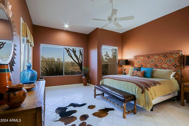 6135 E EVENING GLOW Drive, Scottsdale, AZ 85266