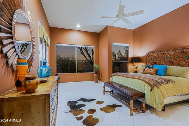 6135 E EVENING GLOW Drive, Scottsdale, AZ 85266