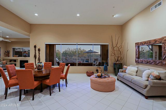 6135 E EVENING GLOW Drive, Scottsdale, AZ 85266