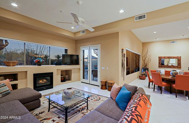 6135 E EVENING GLOW Drive, Scottsdale, AZ 85266