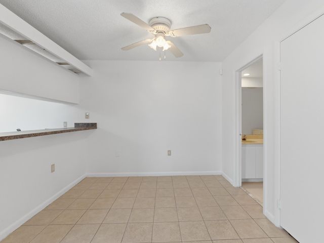 4112 41st Way, West Palm Beach, FL 33407