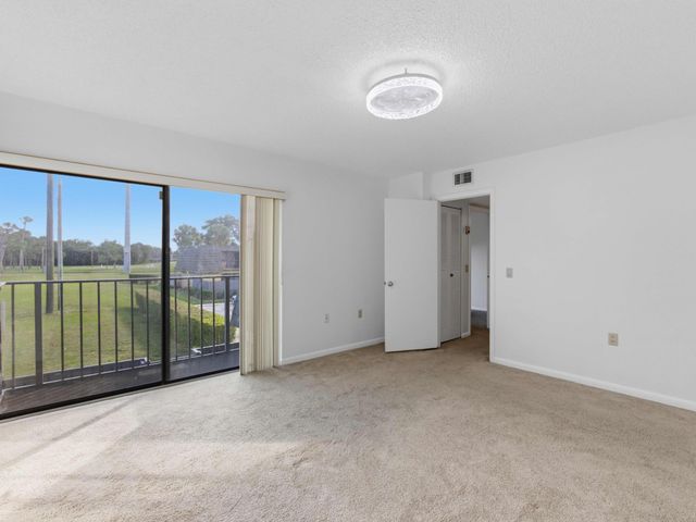 4112 41st Way, West Palm Beach, FL 33407