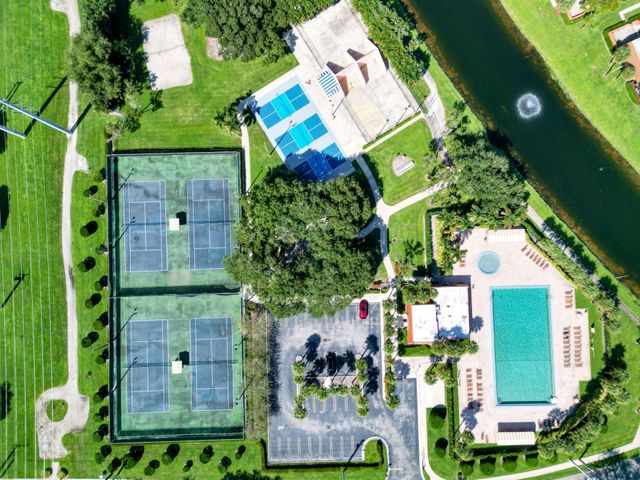 4112 41st Way, West Palm Beach, FL 33407