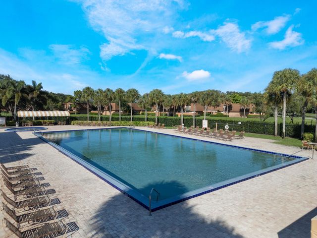 4112 41st Way, West Palm Beach, FL 33407