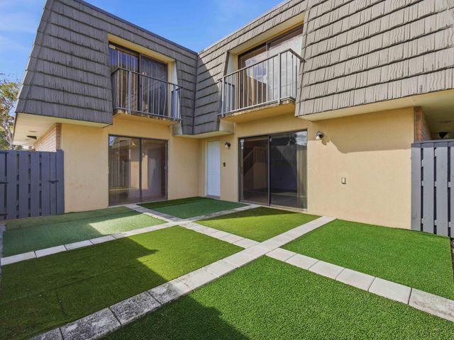 4112 41st Way, West Palm Beach, FL 33407