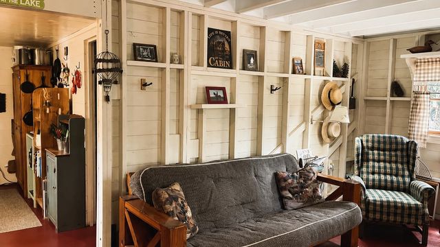 27 Birch Point S, Morgan, VT 05853