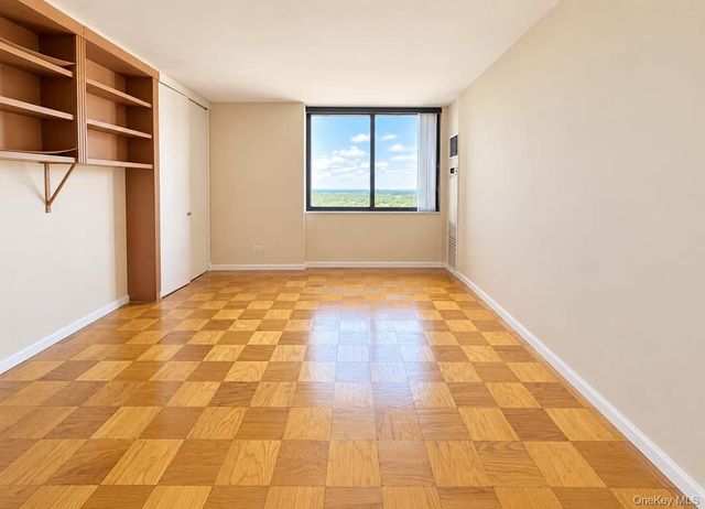 27010 Grand Central 28K, Floral Park, NY 11005