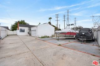 6427 Klump Avenue, North Hollywood, CA 91606