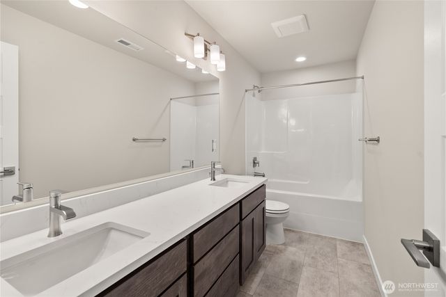 9011 Wyatt Court SE, Tumwater, WA 98501