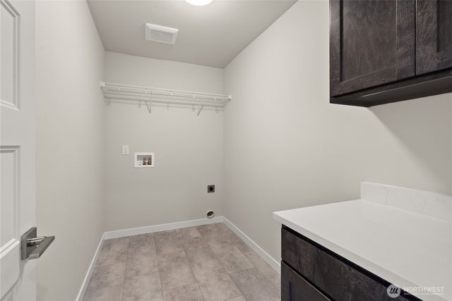 9011 Wyatt Court SE, Tumwater, WA 98501