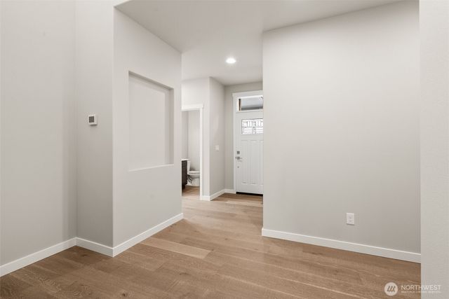 9011 Wyatt Court SE, Tumwater, WA 98501