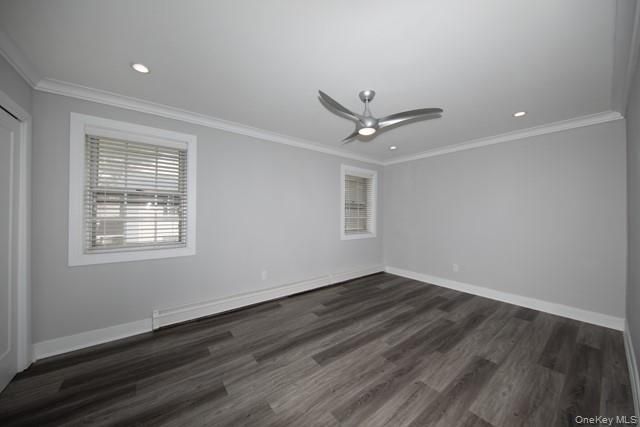 23 Weaver Drive 01-3O, Massapequa, NY 11758